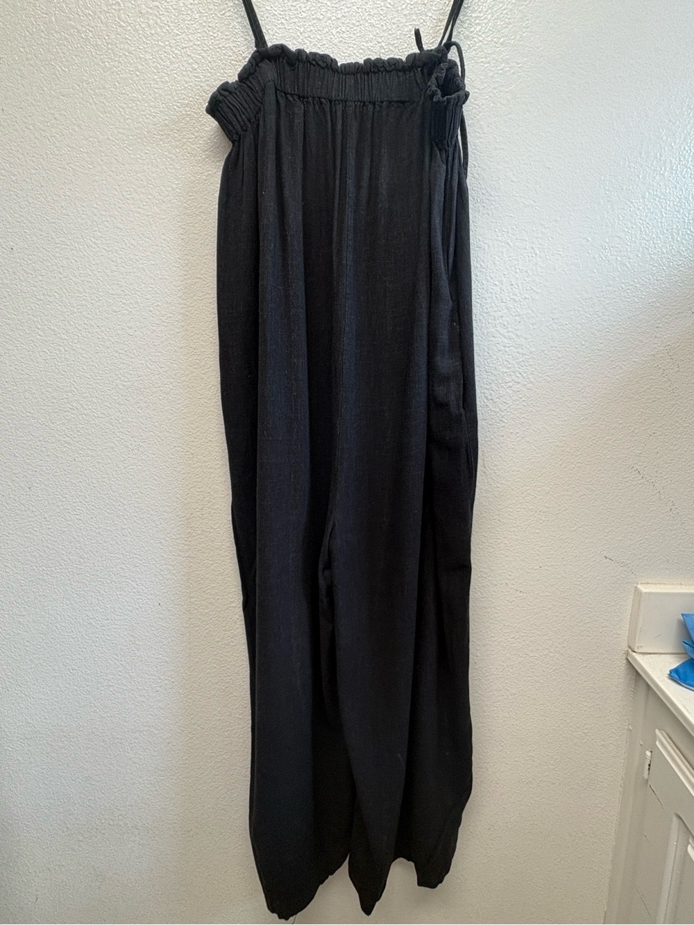 Black Spaghetti-Strap Wide-Leg Jumpsuit - Picture 5 of 6